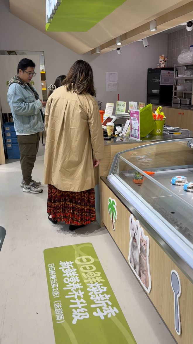 店！曾被质疑“使用冷冻肉”PG麻将胡了连锁品牌接连关(图2)